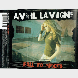 Avril Lavigne - Fall To Pieces (2005)