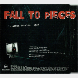 Avril Lavigne - Fall To Pieces (2005)