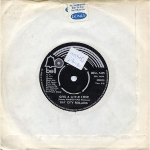 Bay City Rollers - Give A Little Love (1975)