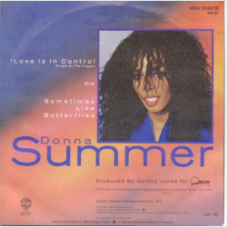 Donna Summer - Love Is In Control (Finger On The Trigger) (1982)