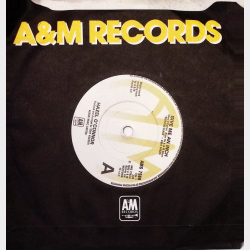 Hazel O'connor - Give Me An Inch (1980)