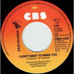 Julio Iglesias &amp; Willie Nelson - To All The Girls I've Loved Before (1984)