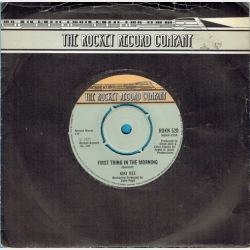 Kiki Dee - First Thing In The Morning (1977)