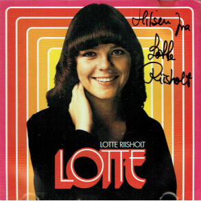 Lotte Riisholt - Lotte (2009) (Autograf)