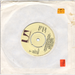 Shirley Bassey - Moonraker (Main Title) (1979)